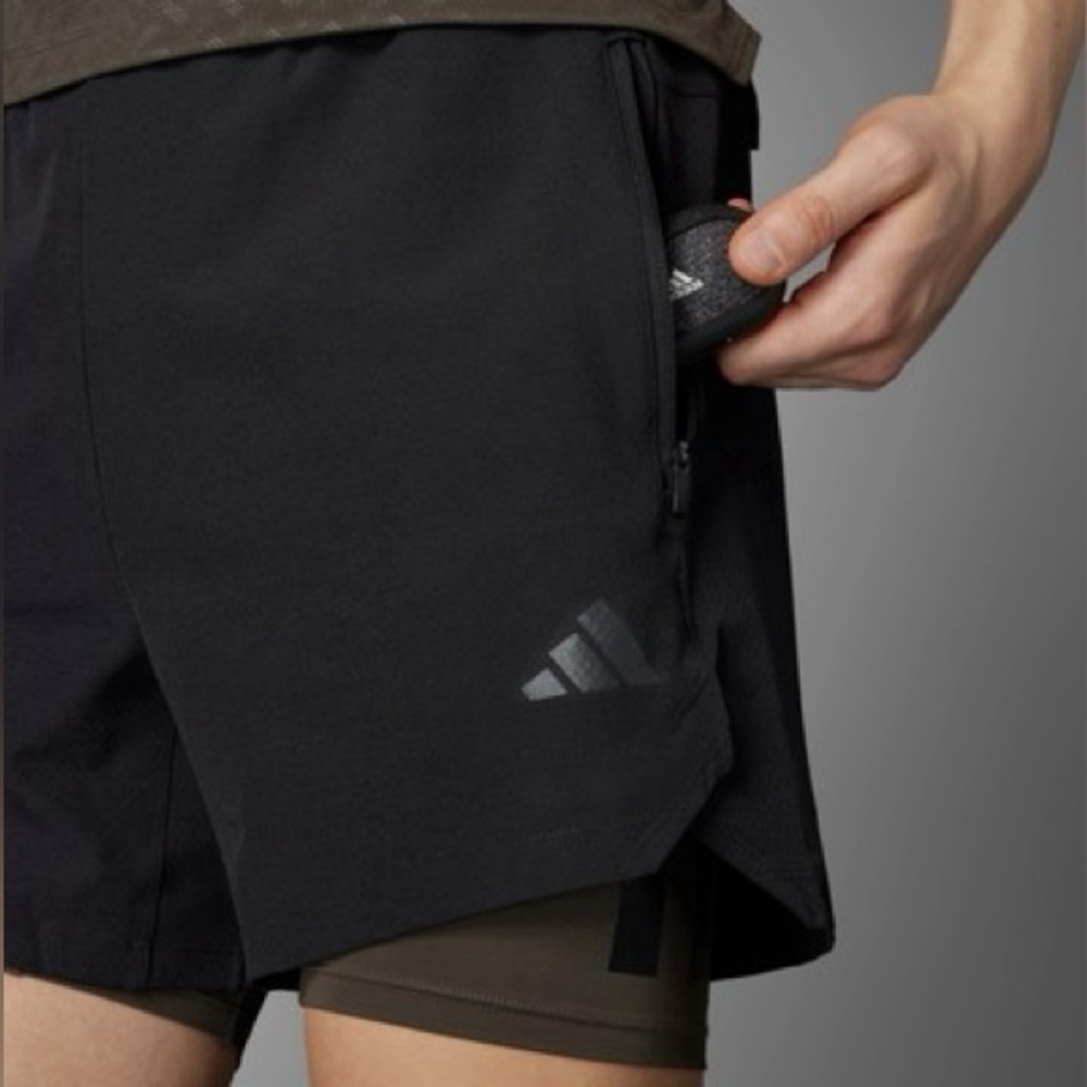 Adidas Men's Black and Olive Green